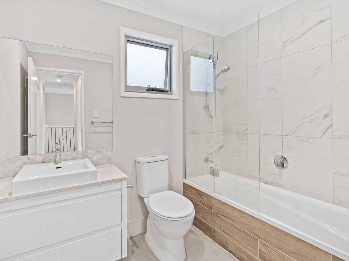 17 Great Southern Drive, ROBINA - Thumbnail 12