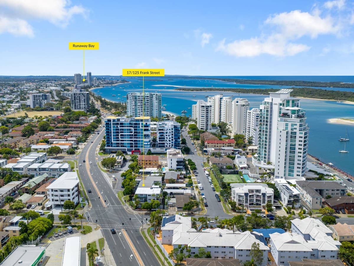 125 Frank Street, Labrador - Thumbnail 8