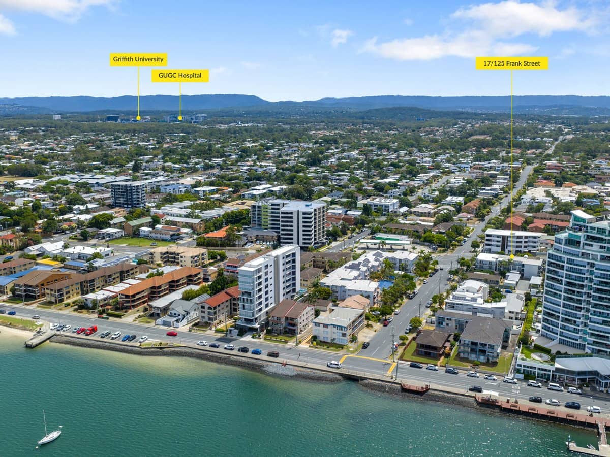 125 Frank Street, Labrador - Thumbnail 11