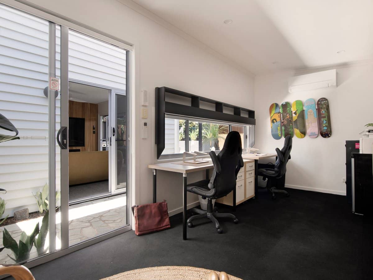 88 Seagull Avenue, MERMAID BEACH - Thumbnail 14