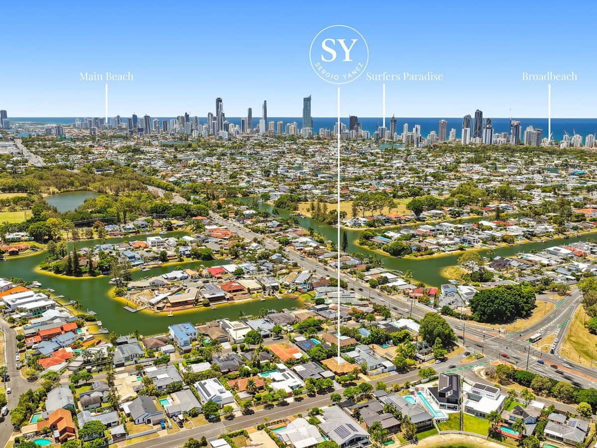 9 Darnay Road, Broadbeach Waters - Thumbnail 21