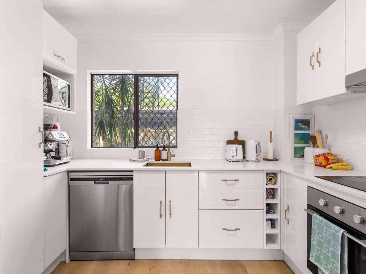 20-24 Barbet Place, Burleigh Waters - Thumbnail 4