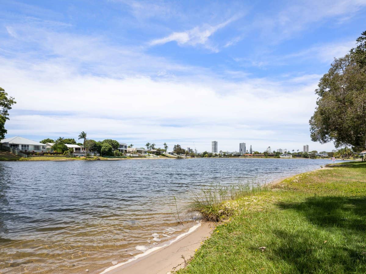 20-24 Barbet Place, Burleigh Waters - Thumbnail 11