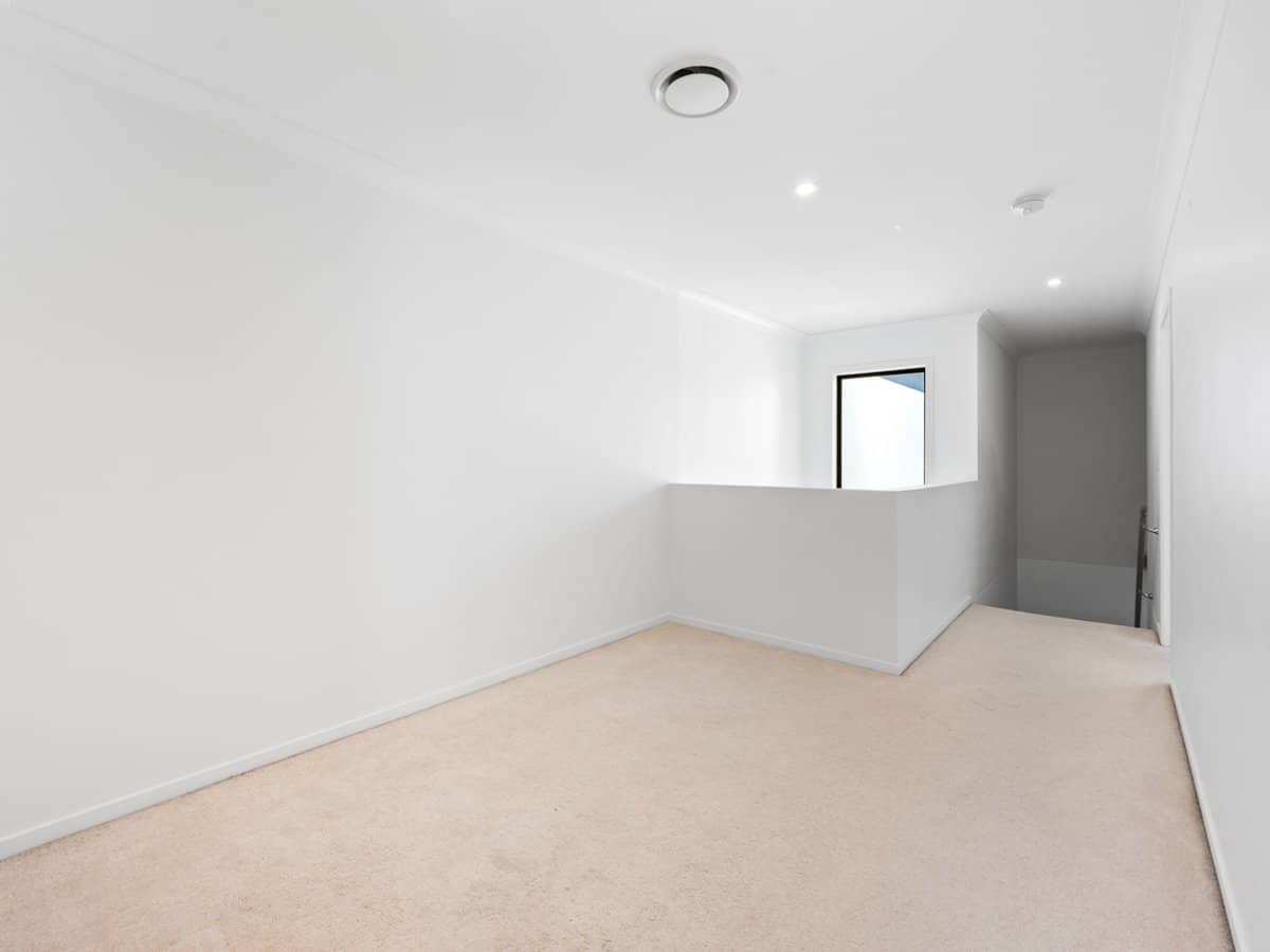 62 Easthill Drive, Robina - Thumbnail 9