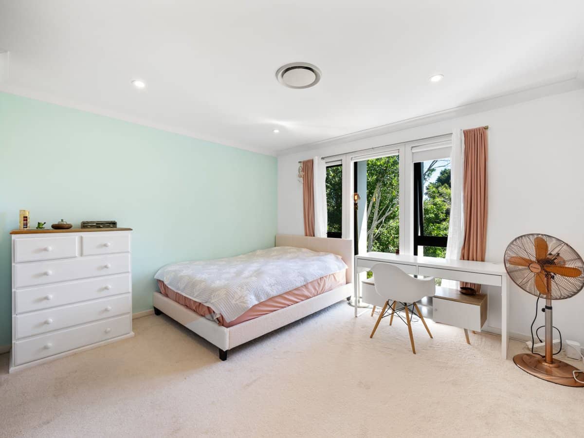 62 Easthill Drive, Robina - Thumbnail 10