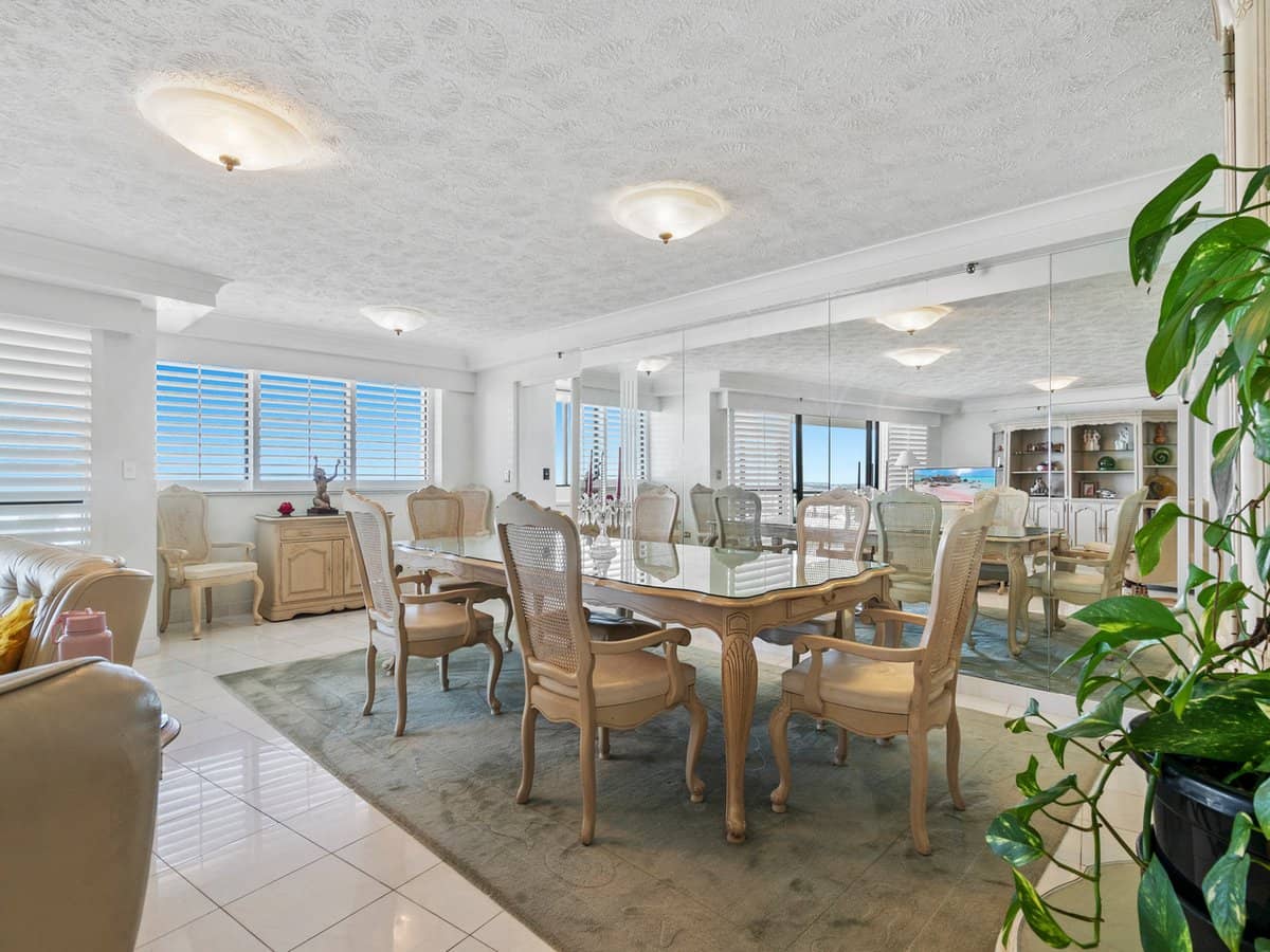 3 Cunningham Avenue, MAIN BEACH - Thumbnail 7