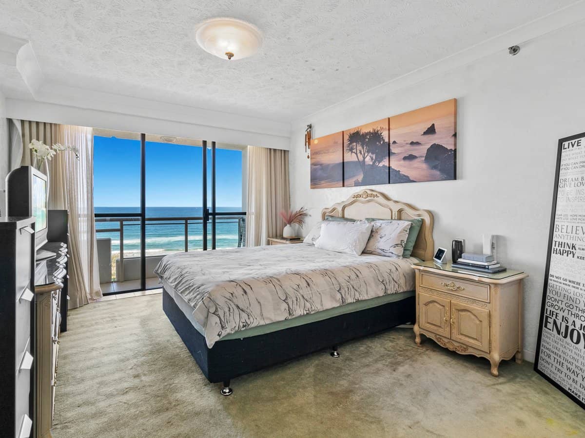 3 Cunningham Avenue, MAIN BEACH - Thumbnail 12