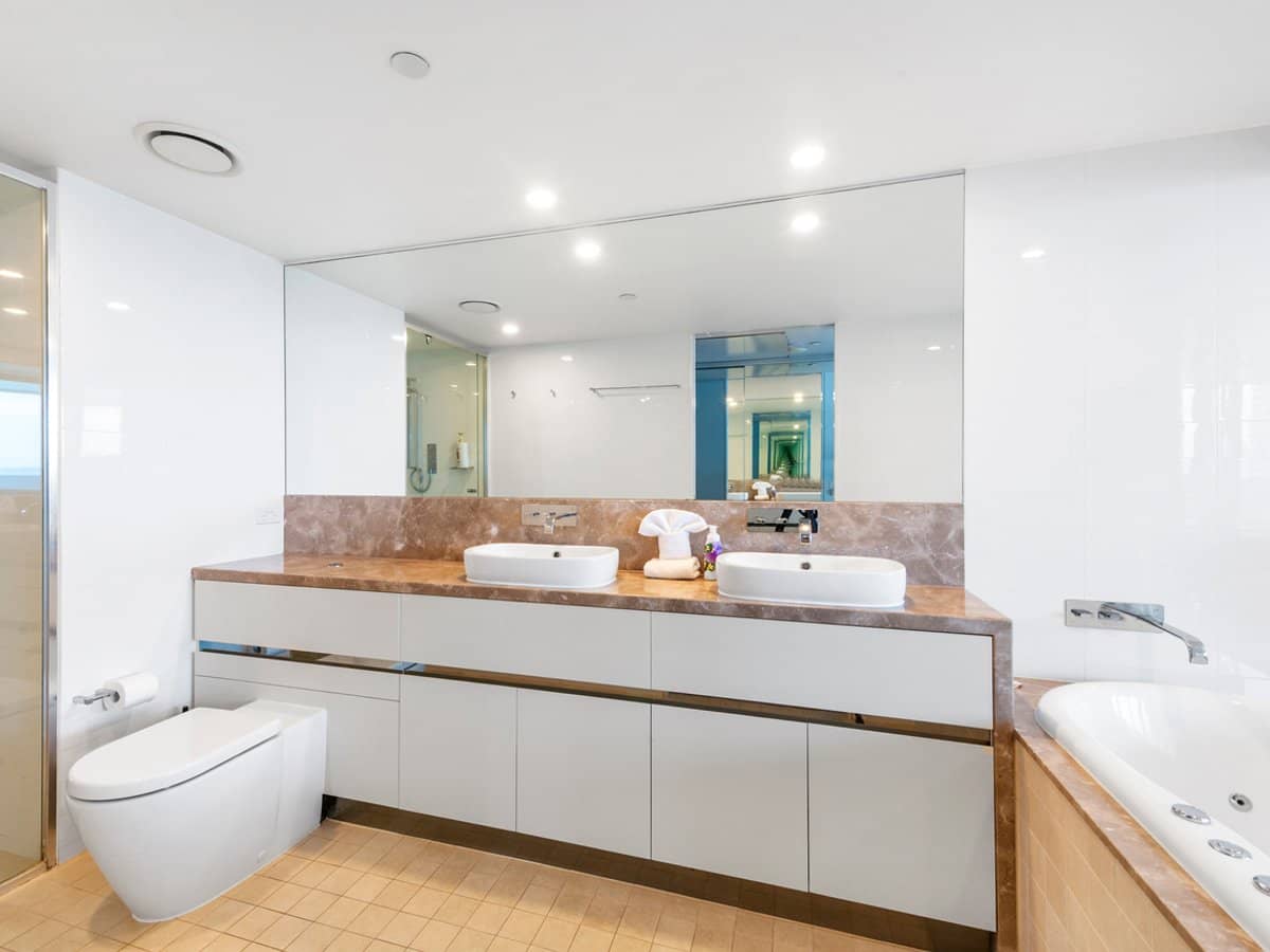 4 The Esplanade, SURFERS PARADISE - Thumbnail 13