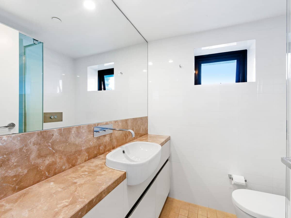 4 The Esplanade, SURFERS PARADISE - Thumbnail 17