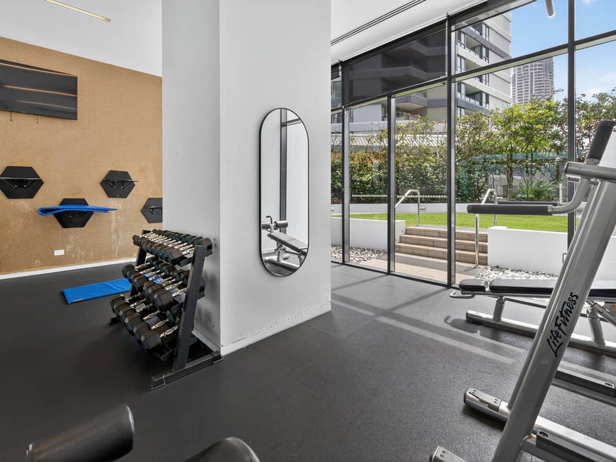 4 The Esplanade, SURFERS PARADISE - Thumbnail 32