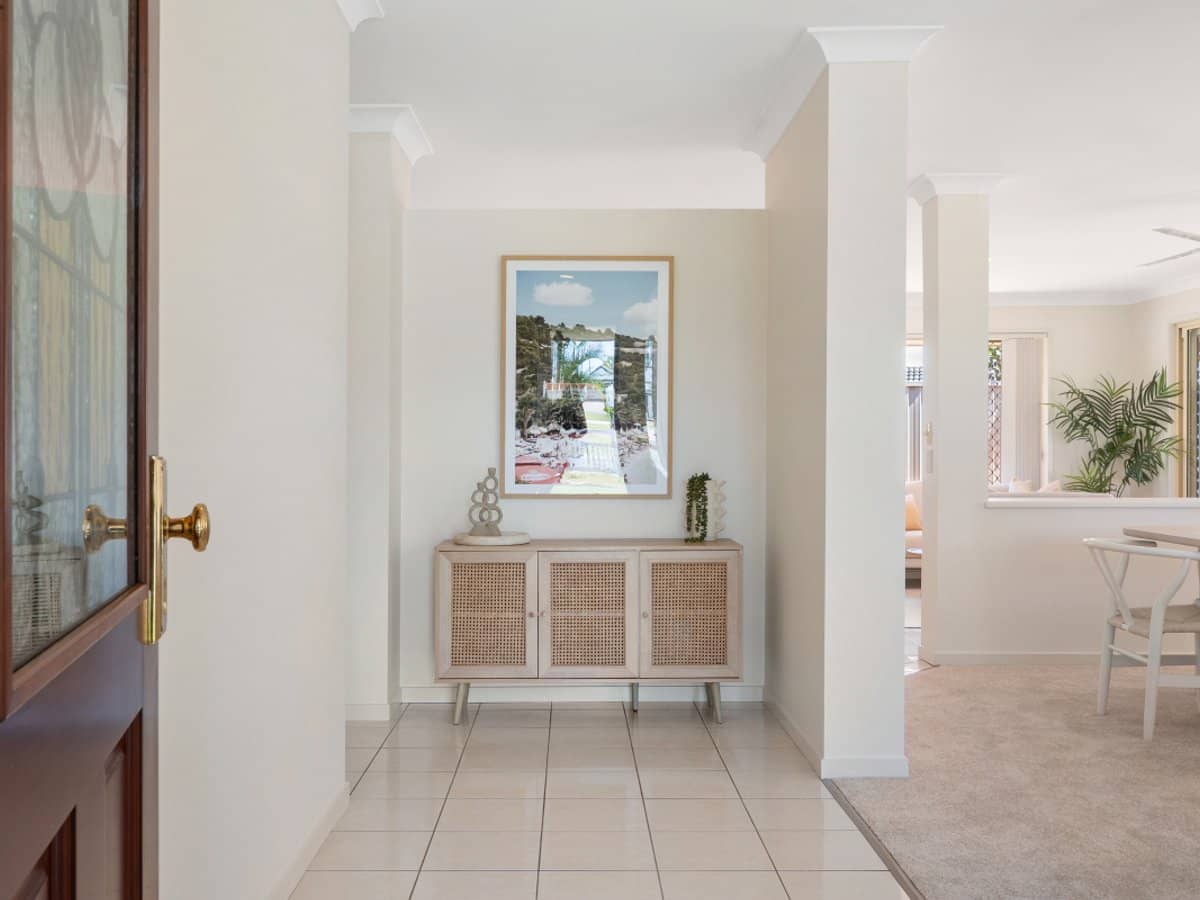 12 VANCOUVER Drive, ROBINA - Thumbnail 12