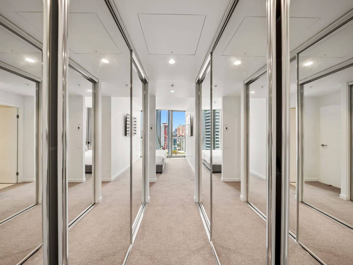 12 Philip Avenue, Broadbeach - Thumbnail 14