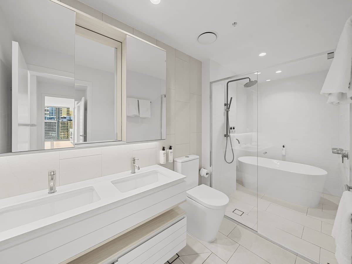 12 Philip Avenue, Broadbeach - Thumbnail 15