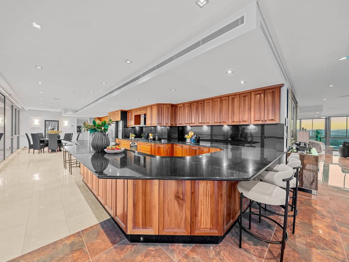 1 Como Crescent, Southport - Thumbnail 4