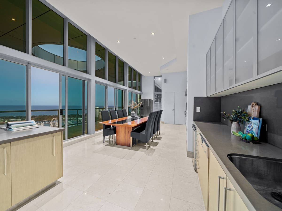 1 Como Crescent, Southport - Thumbnail 15