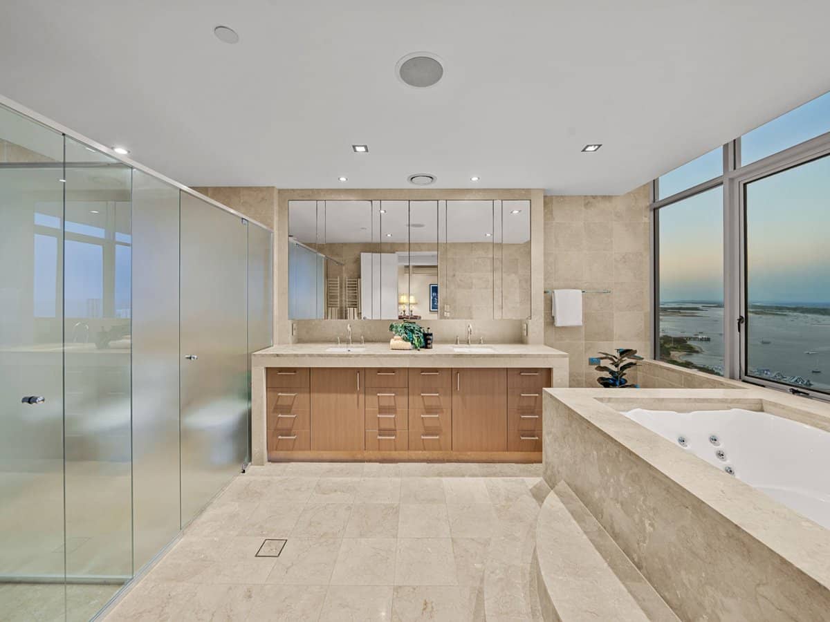 1 Como Crescent, Southport - Thumbnail 20