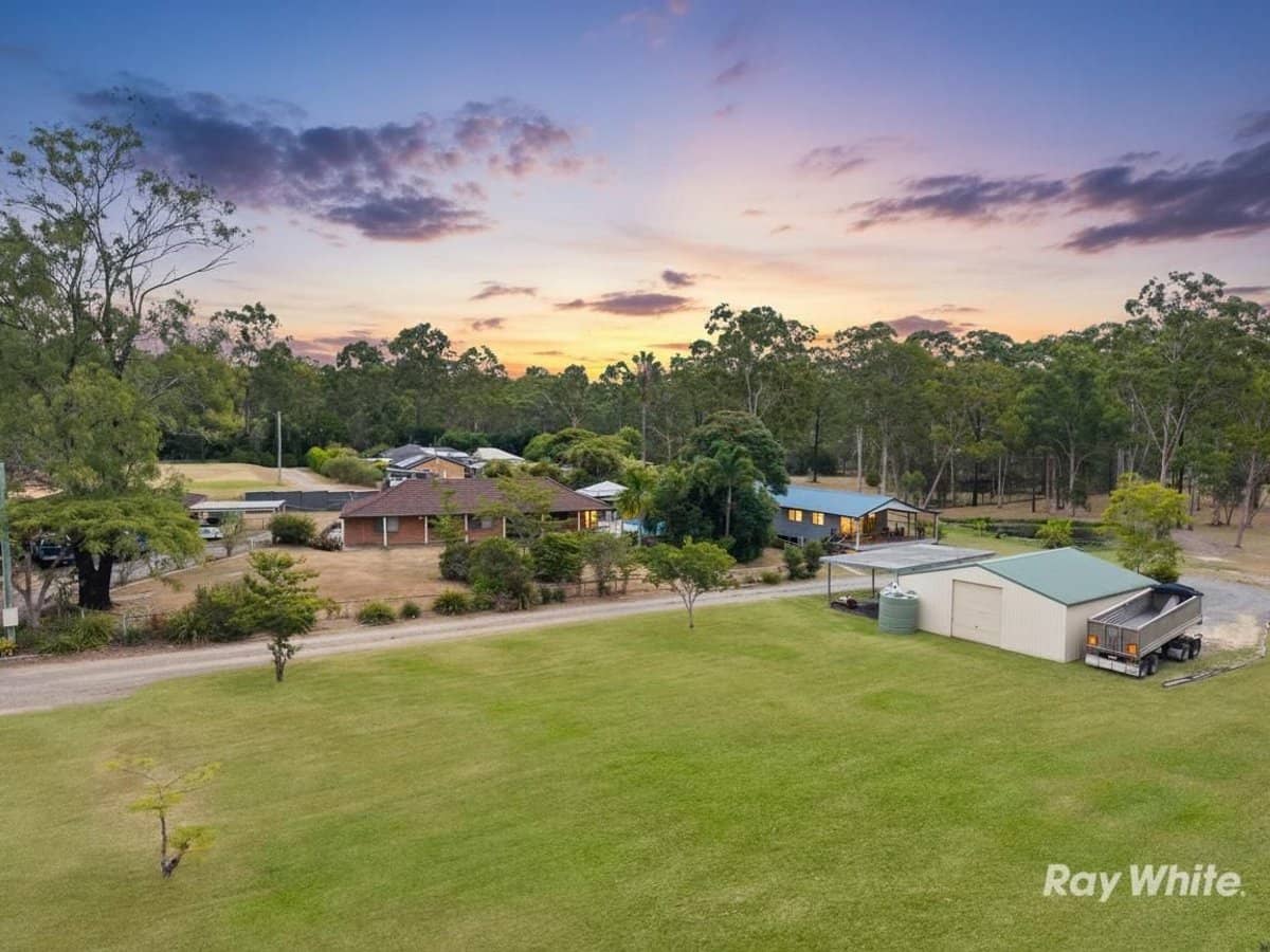 173-181 Sharton Avenue, Buccan - Thumbnail 2