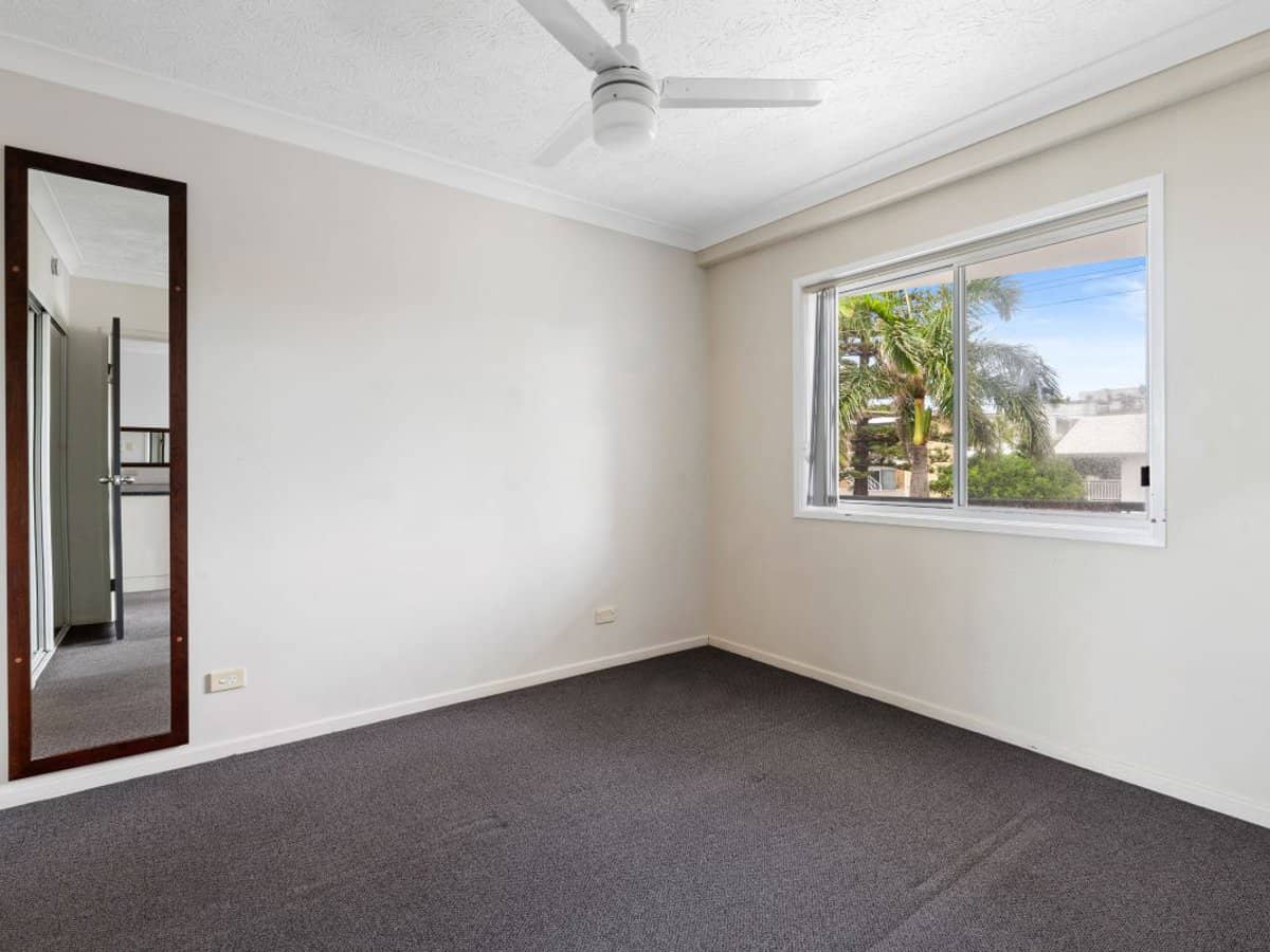 15-19 Surf Street, MERMAID BEACH - Thumbnail 7