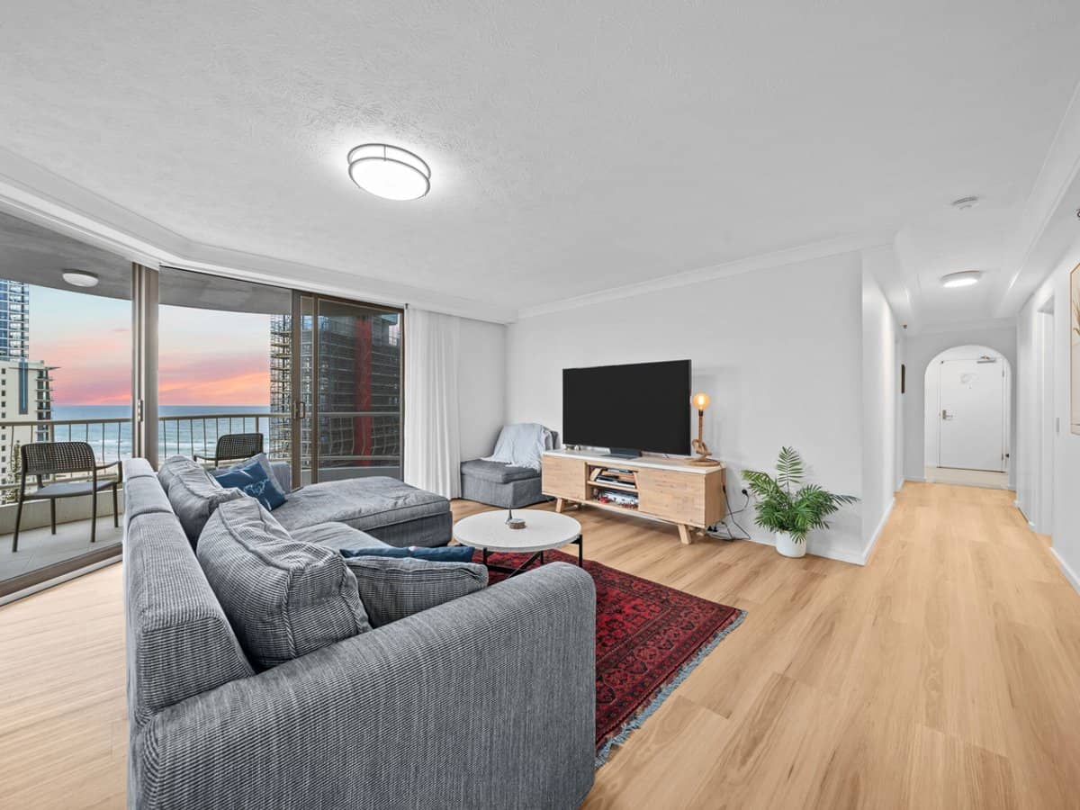 4 Thornton Street, Surfers Paradise - Thumbnail 4