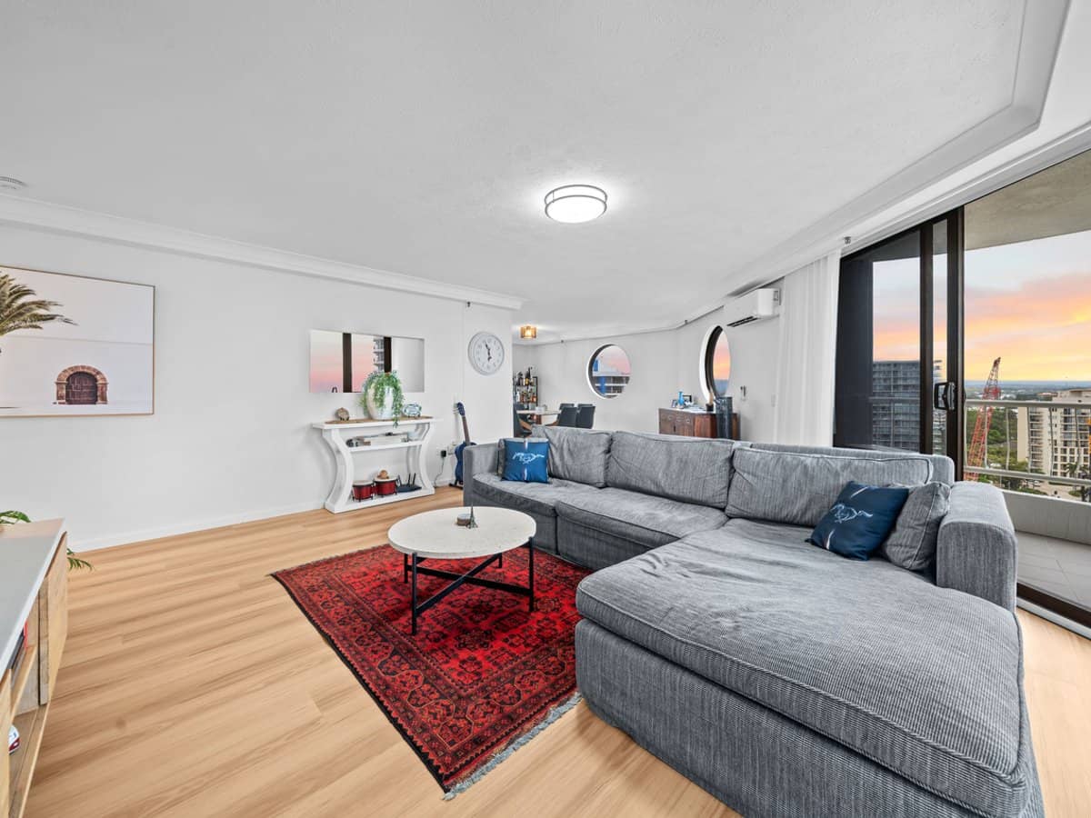 4 Thornton Street, Surfers Paradise - Thumbnail 18