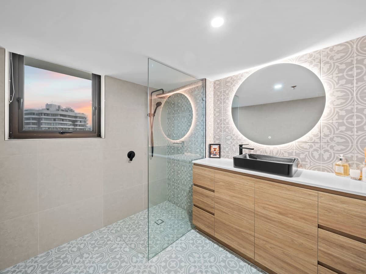 4 Thornton Street, Surfers Paradise - Thumbnail 19