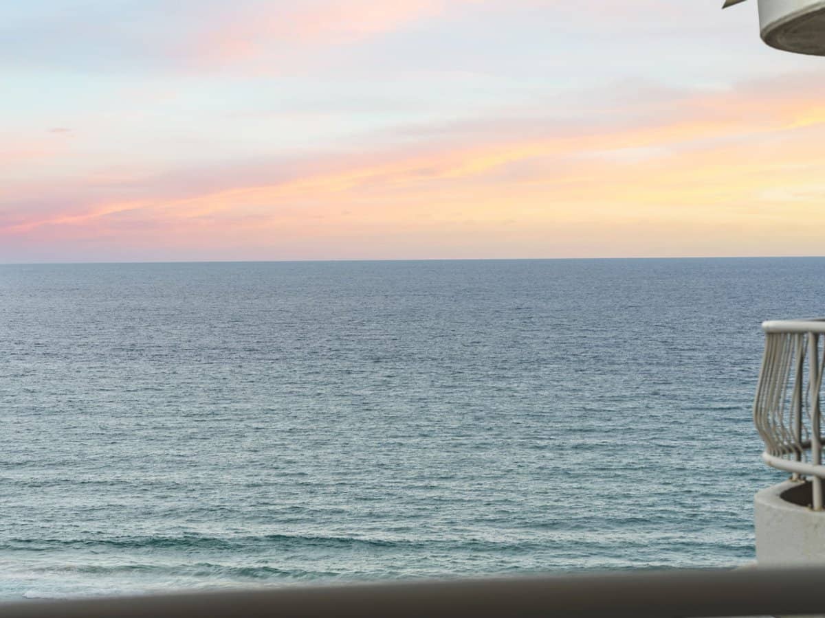 4 Thornton Street, Surfers Paradise - Thumbnail 25