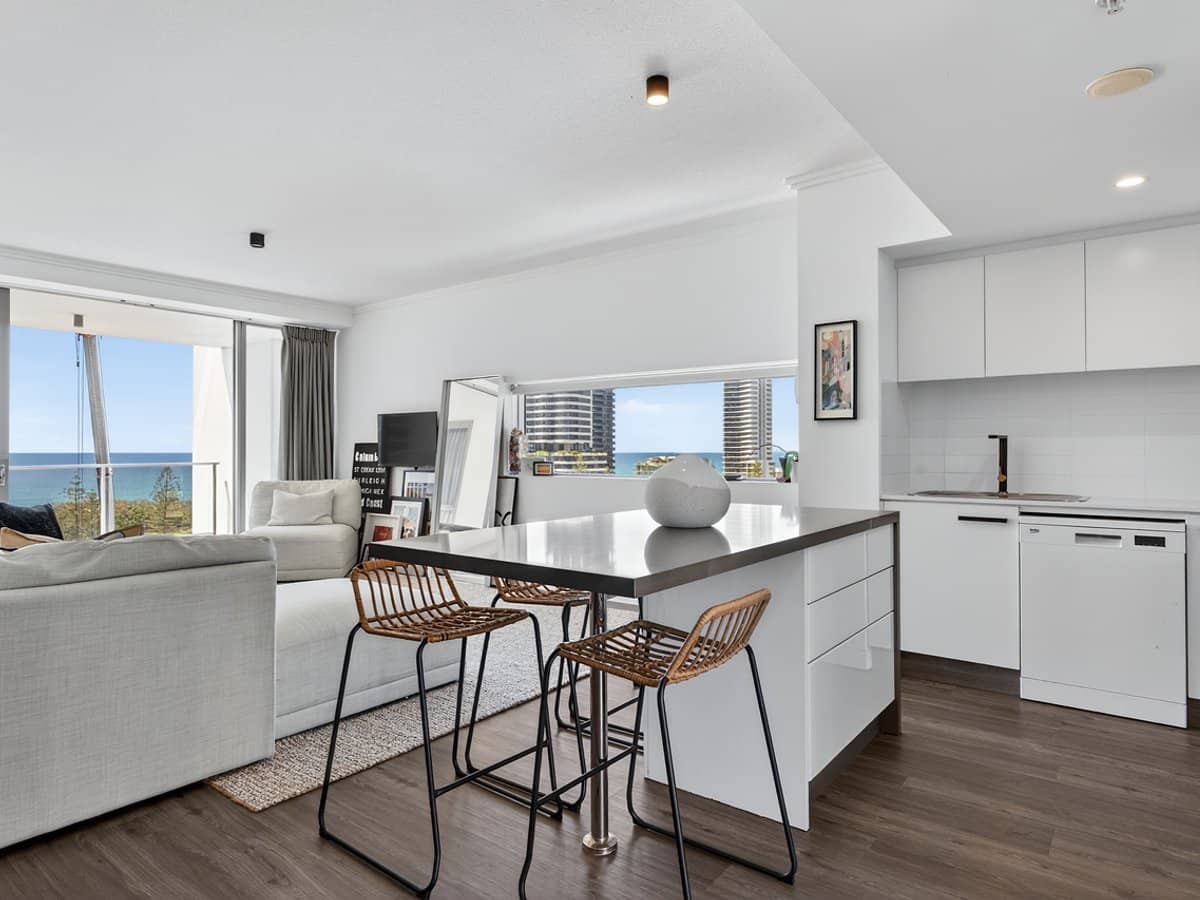 25-29 Surf Parade, BROADBEACH - Thumbnail 5