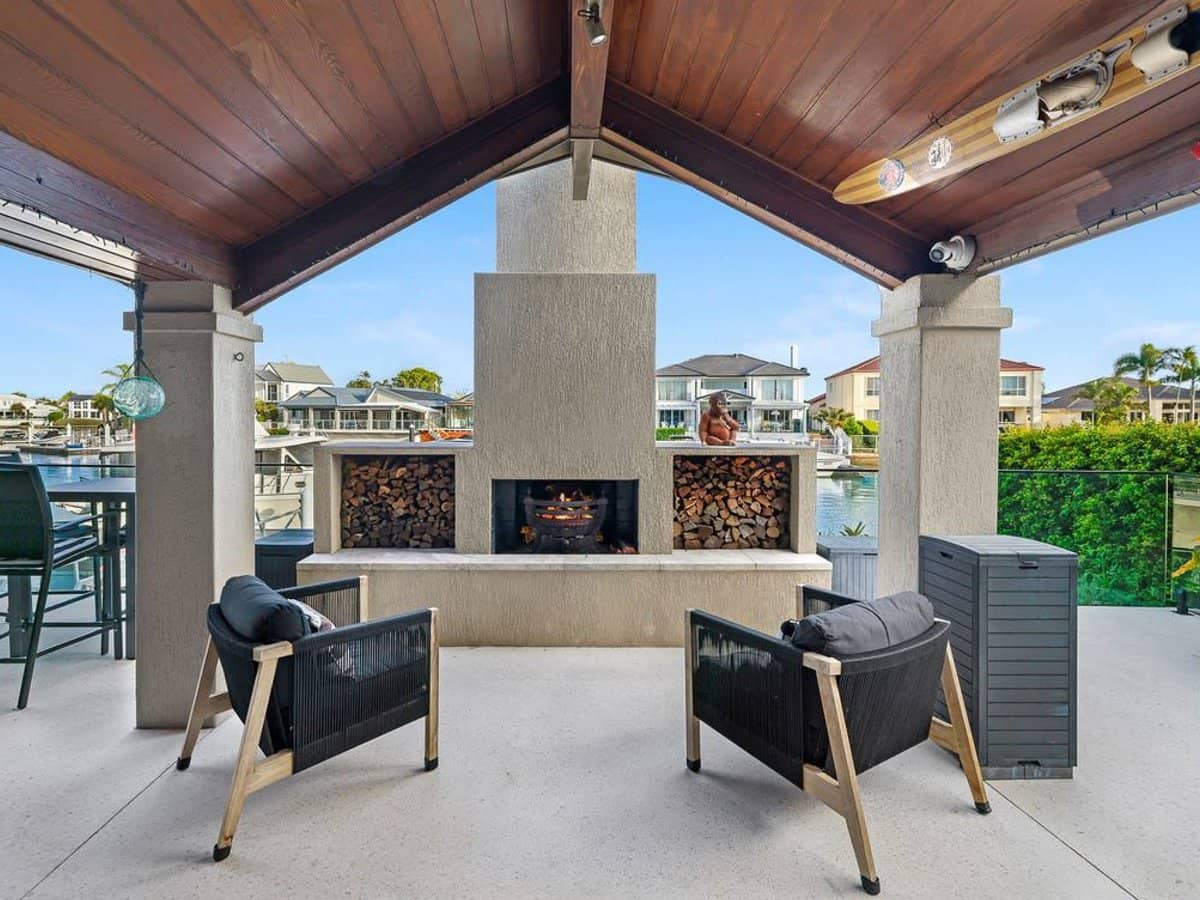 40-42 Midnight Court, Runaway Bay - Thumbnail 21