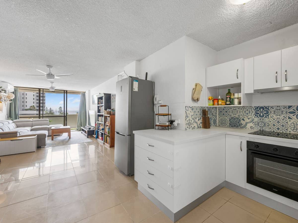 3049 Surfers Paradise Boulevard, Surfers Paradise - Thumbnail 1