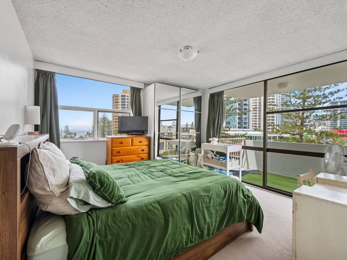 3049 Surfers Paradise Boulevard, Surfers Paradise - Thumbnail 9