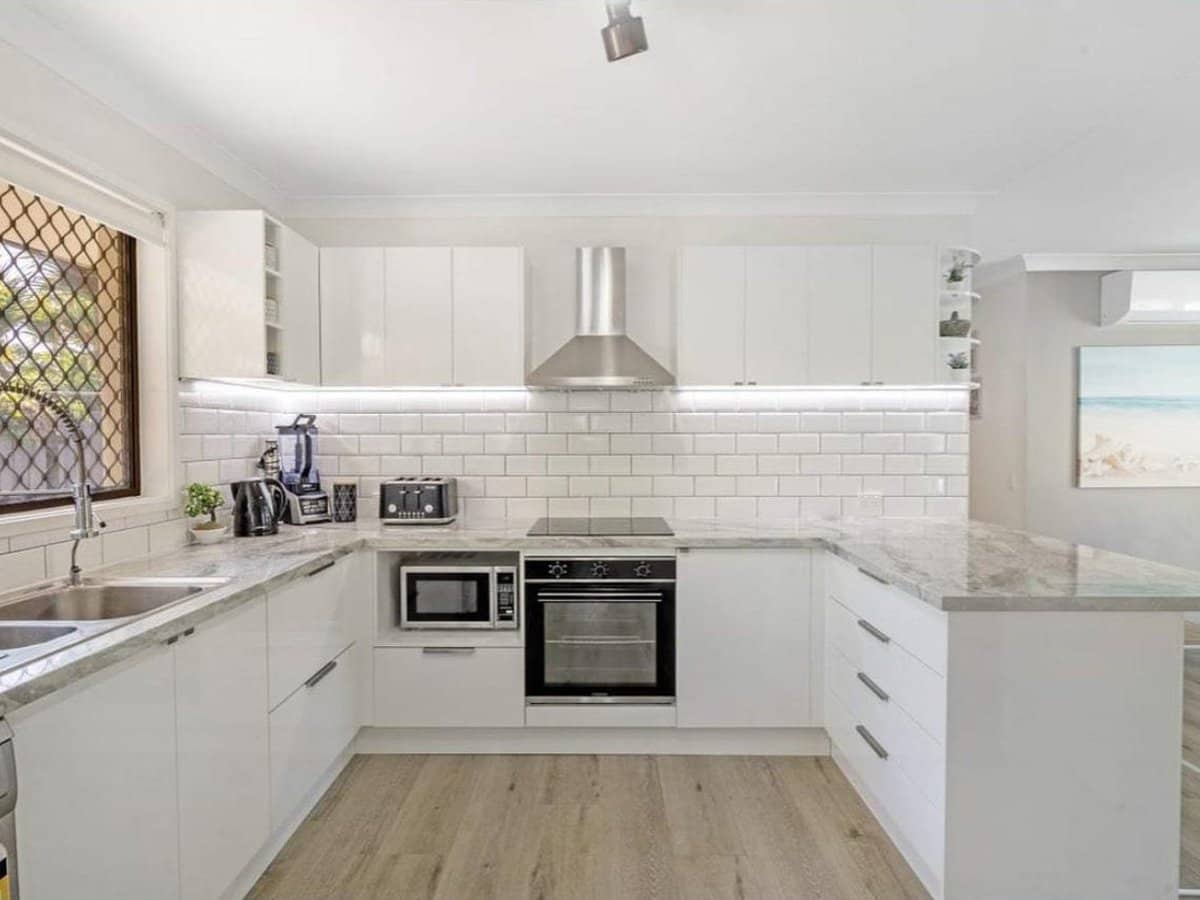 457 Ashmore Road, Benowa - Thumbnail 1