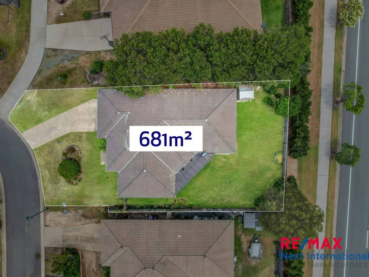 17 Glenhope Street, Upper Coomera - Thumbnail 2
