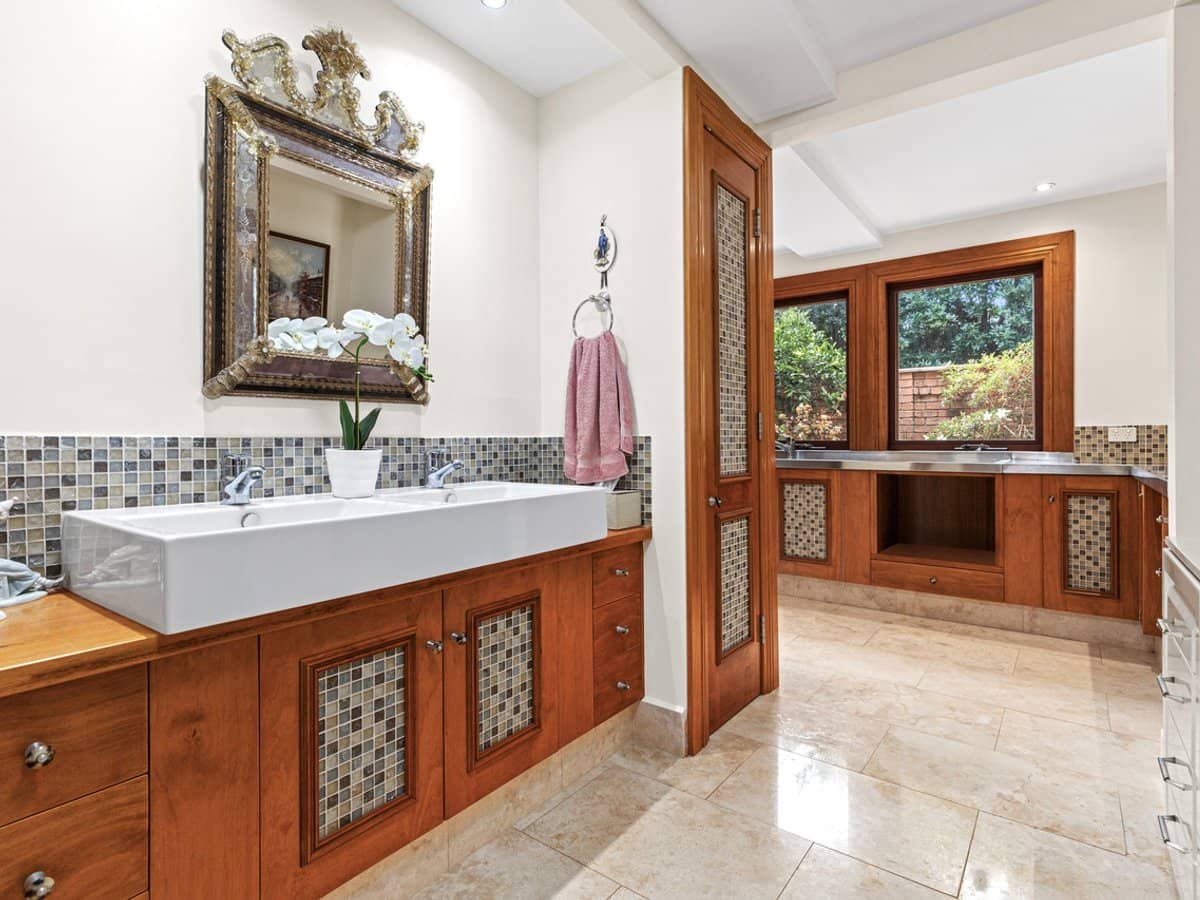 4-6 Moreton Bay Avenue, Tamborine Mountain - Thumbnail 21