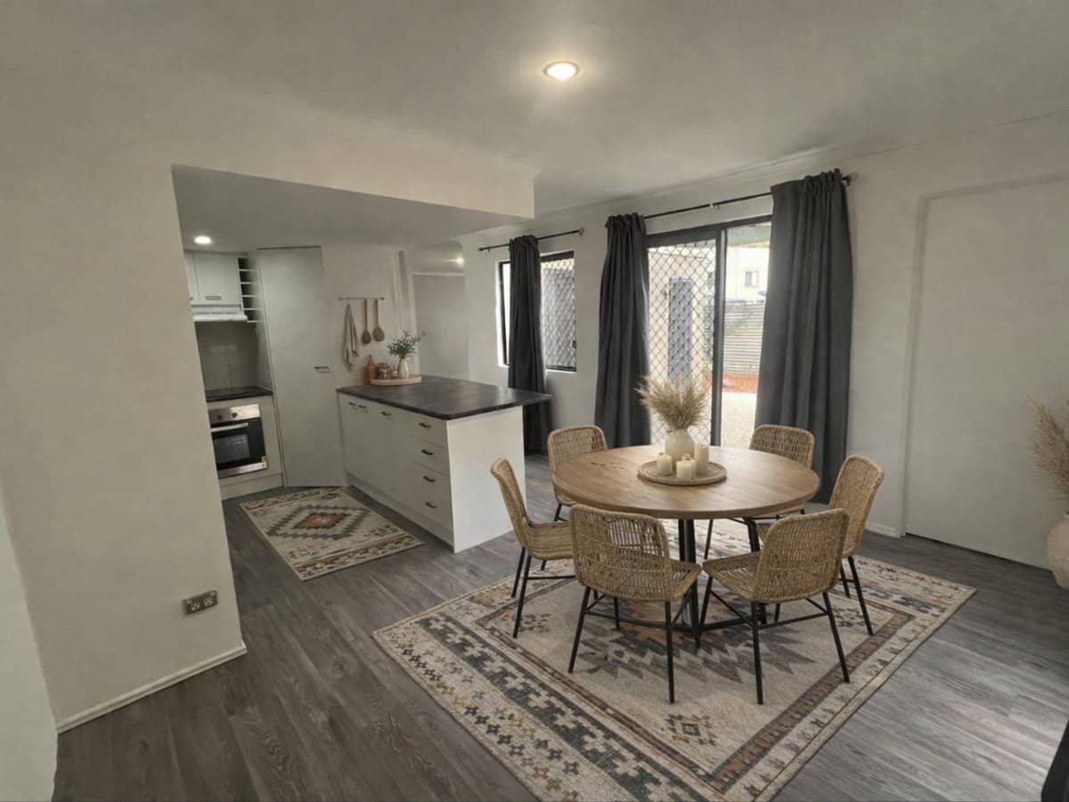 61 Harburg Drive, BEENLEIGH - Thumbnail 3