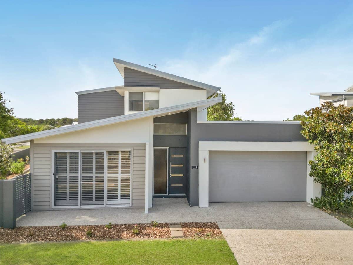 2 Ruthenium Court, HOPE ISLAND - Thumbnail 3