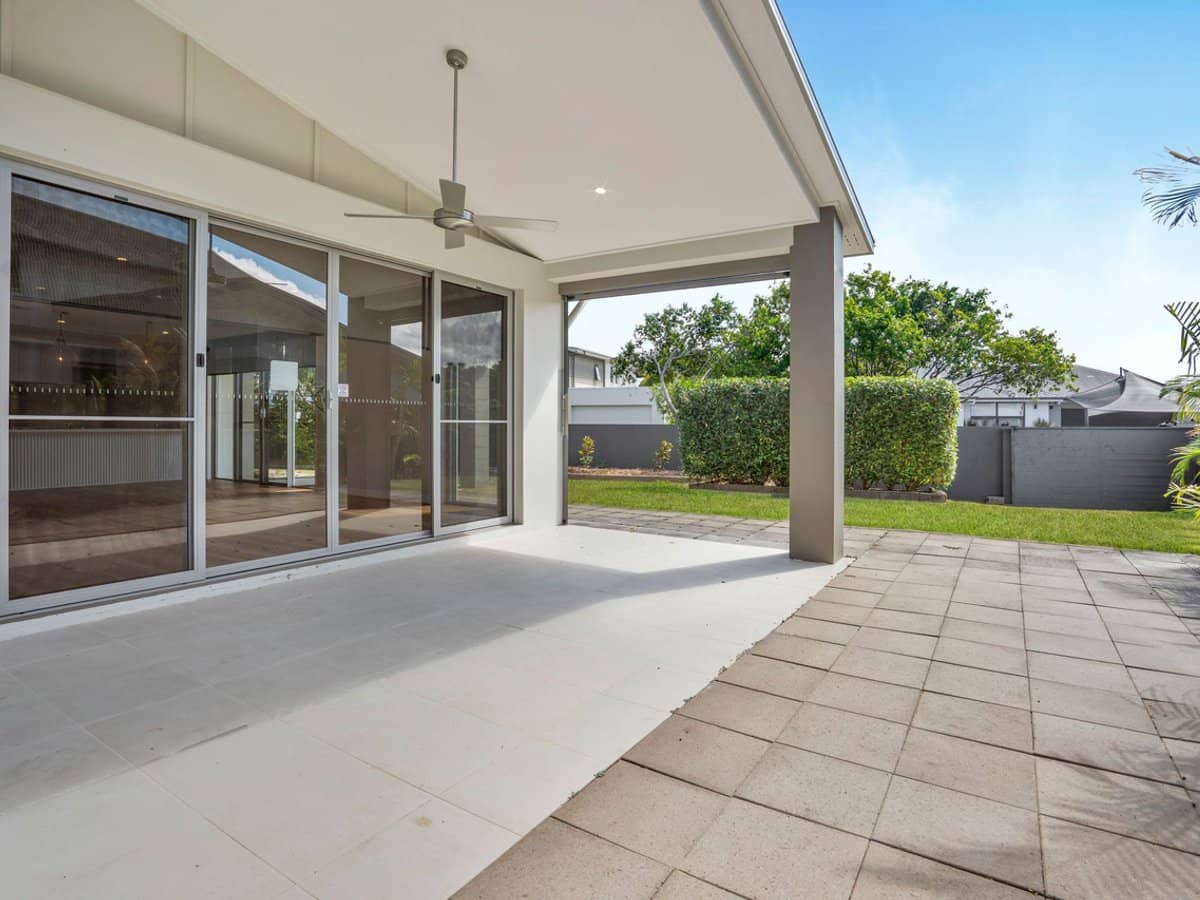 2 Ruthenium Court, HOPE ISLAND - Thumbnail 24