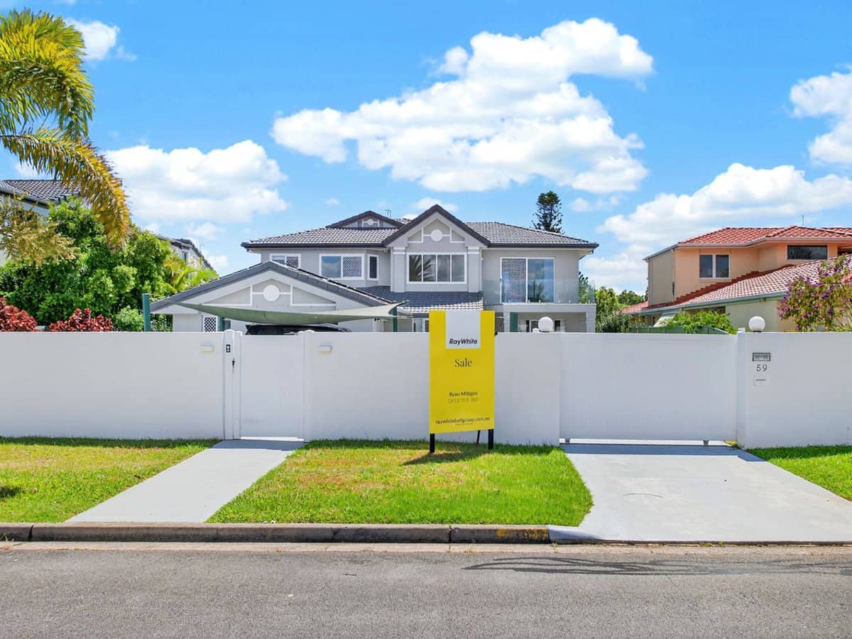 59 Cabana Boulevard, Benowa Waters - Thumbnail 3