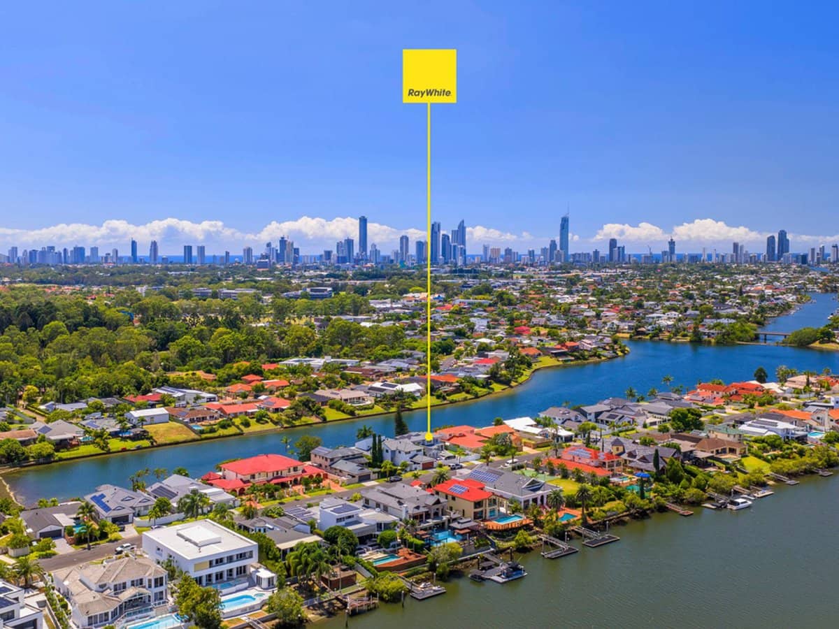 59 Cabana Boulevard, Benowa Waters - Thumbnail 11