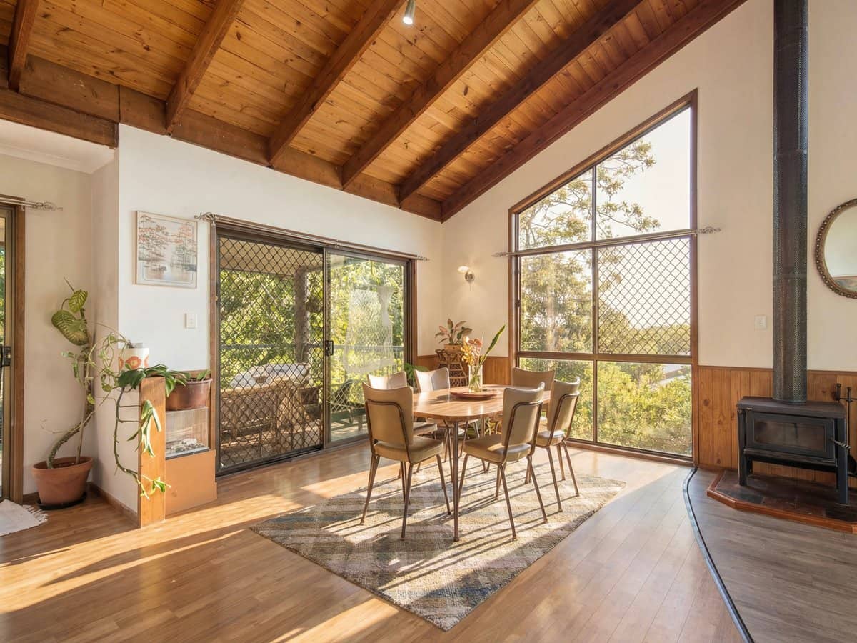 93 Bridgman Drive, REEDY CREEK - Thumbnail 8