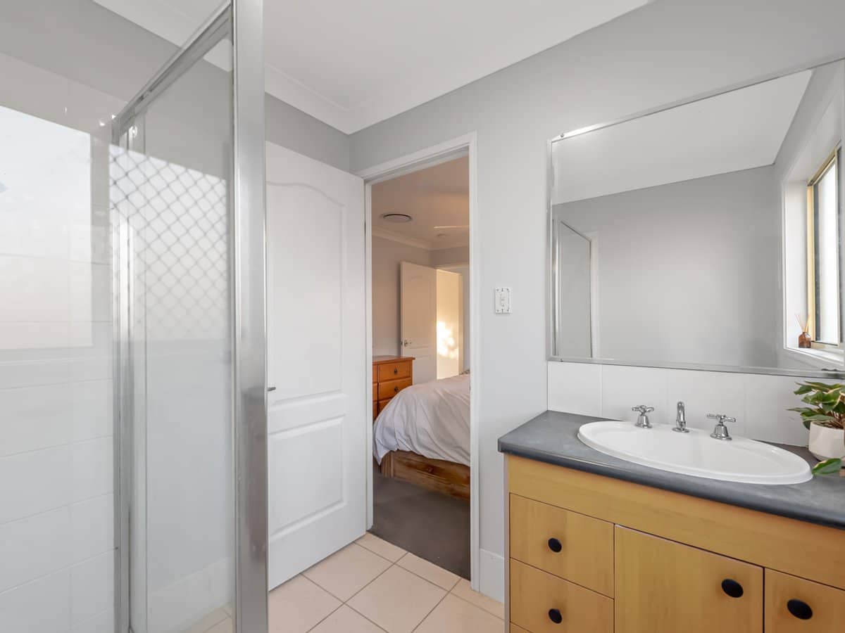 11 Redstart Street, UPPER COOMERA - Thumbnail 15