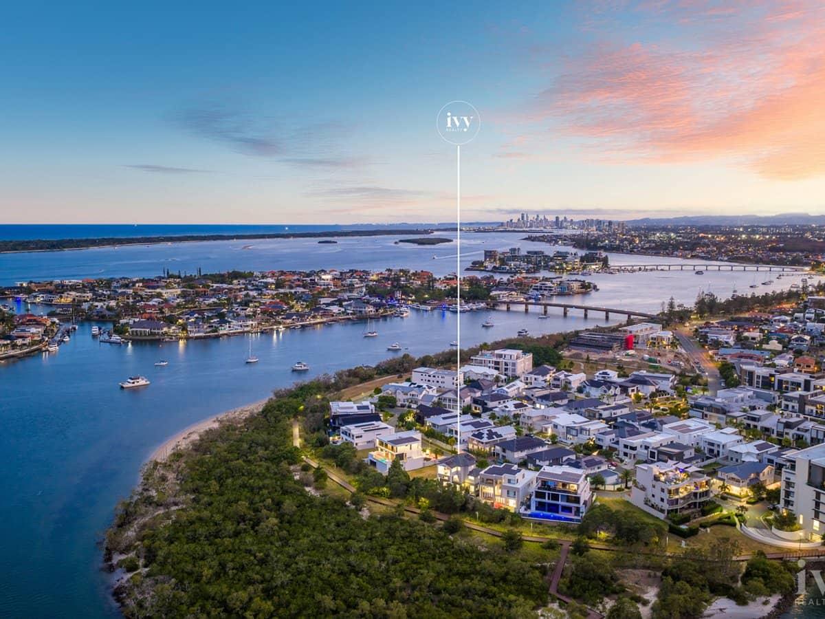 10 Belair Crescent, Paradise Point - Thumbnail 30