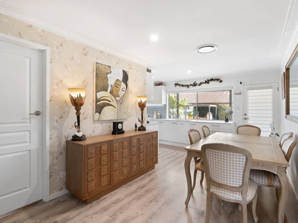 209 Sunshine Boulevard, Mermaid Waters - Thumbnail 9