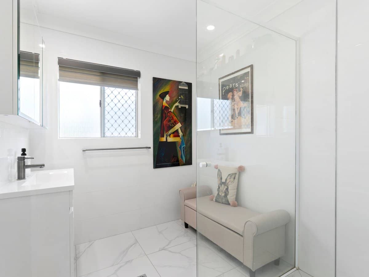 209 Sunshine Boulevard, Mermaid Waters - Thumbnail 14