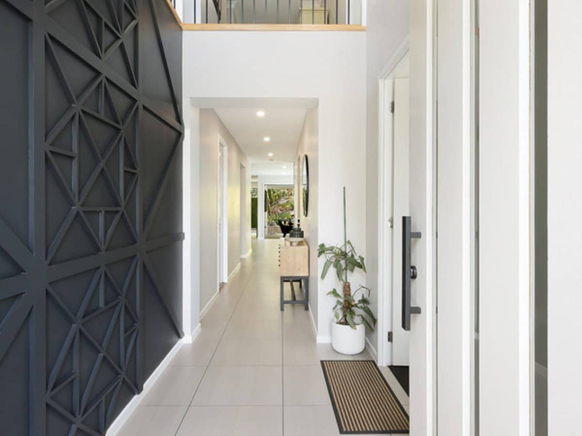 10 Mieke Court, Burleigh Heads - Thumbnail 6