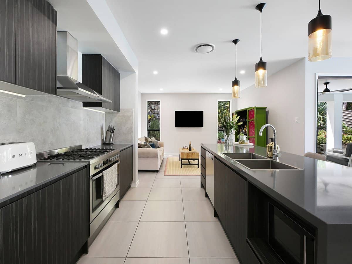 10 Mieke Court, Burleigh Heads - Thumbnail 9