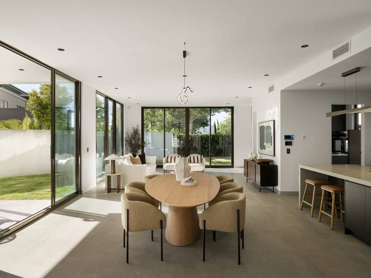 3081 Forest Hills Drive, SANCTUARY COVE - Thumbnail 13