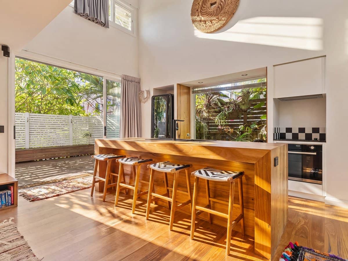 1001 Gold Coast Highway, PALM BEACH - Thumbnail 4