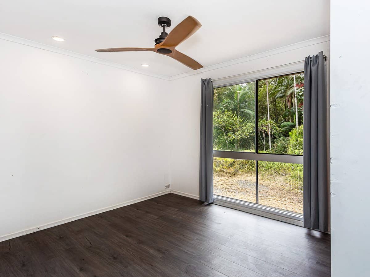 34 Berrigans Road, MUDGEERABA - Thumbnail 11