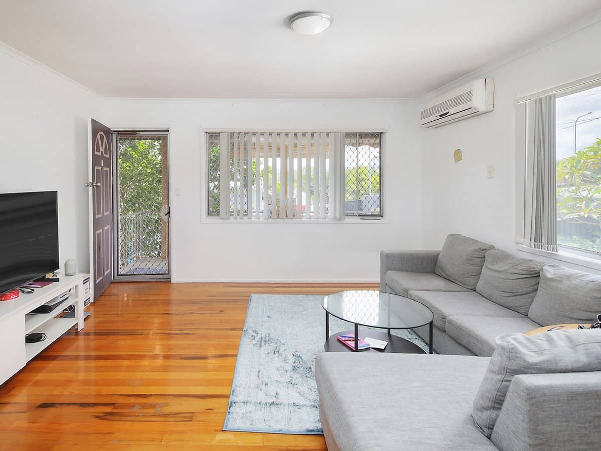 11 Nerang Broadbeach Road, NERANG - Thumbnail 6