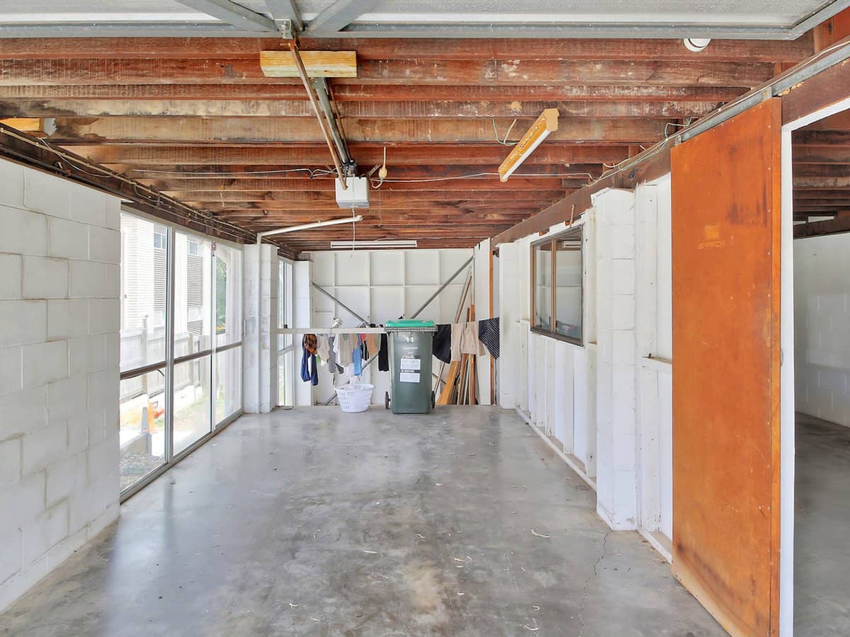 11 Nerang Broadbeach Road, NERANG - Thumbnail 15